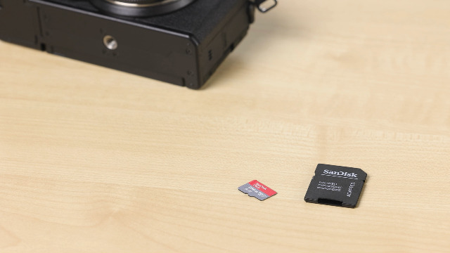SanDisk 256GB Ultra MicroSDXC UHS-I Memory Card with Adapter
