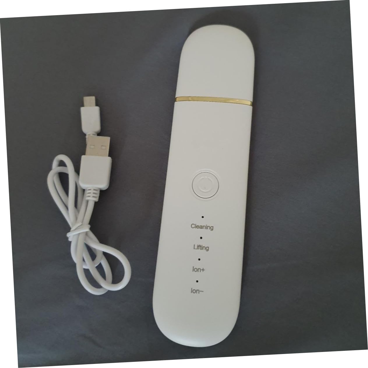 LIFKOME Gesichtsreinigungsgerät mit Mitesser Reinigungsfunktion und USB Aufladung Weißes Abs Material 500mah Akku für Frauen zur Gründlichen Porenreinigung und Hautpflege
