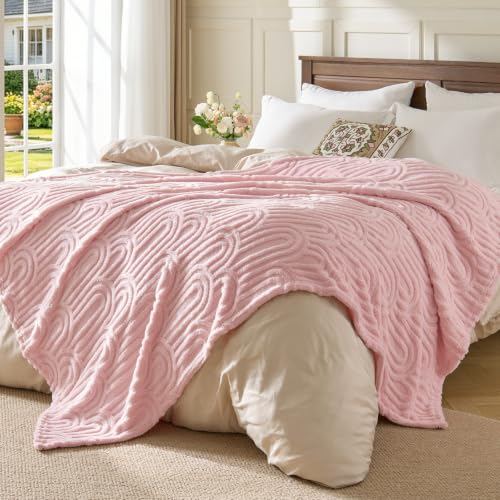 Image of BEDELITE Cute Pink Boho Fleece Throw Blanket for Couch, 50x60 Inches | Fluffy Fleece Blanket for Sofa Bed Dorm Room Decor, Luxury Soft Cozy Plush Fuzzy Summer Blankets Gift for Women, Lightweight