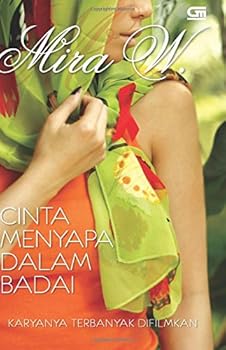 Paperback Cinta Menyapa dalam Badai (Indonesian Edition) [Indonesian] Book