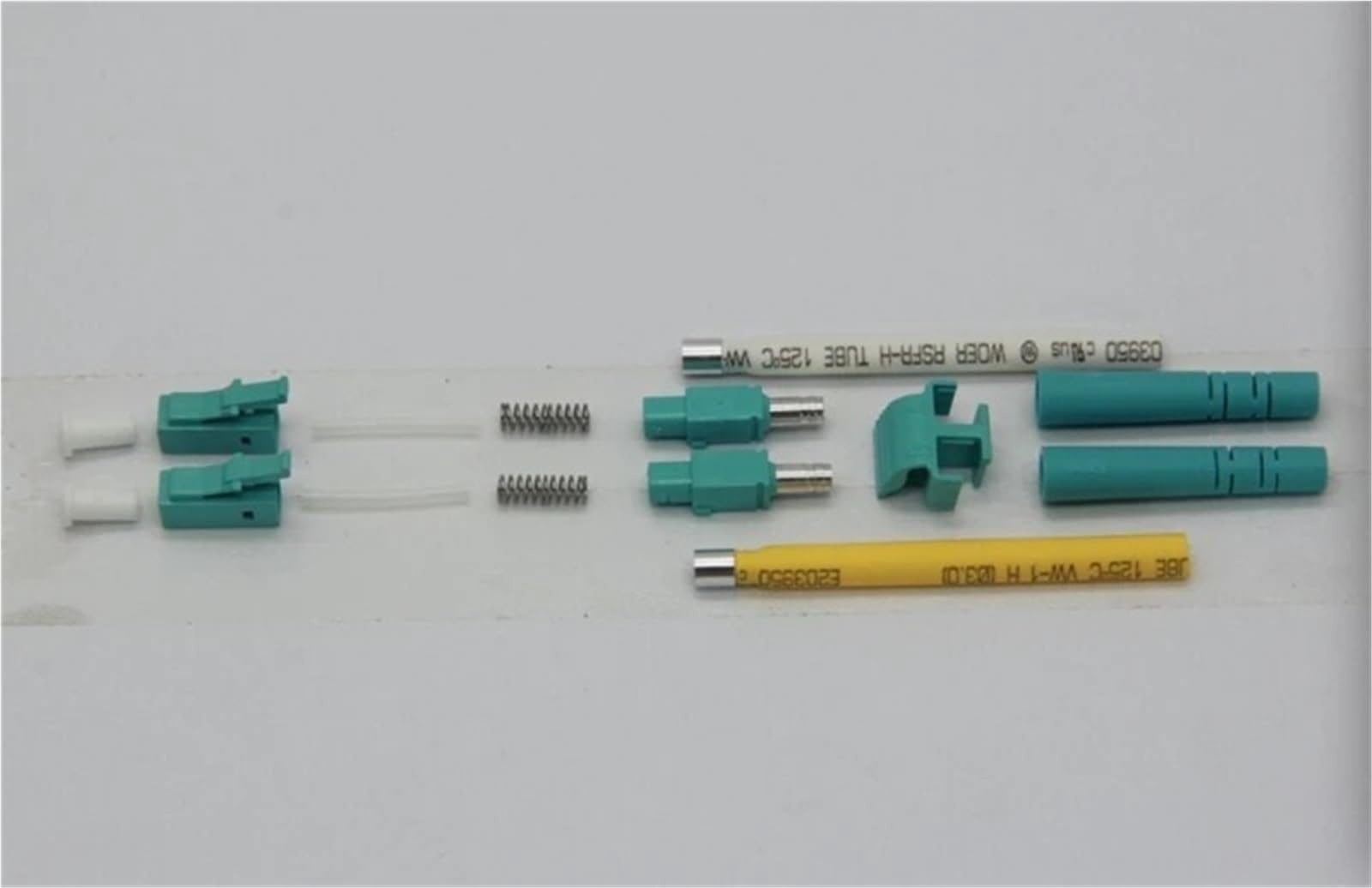 Kit de connecteurs LC Duplex OM3 OM4 SM MM A sans ressort Rose Vert LC Connecteur fibre optique 200 pièces (OM3 Aqua 3 mm)