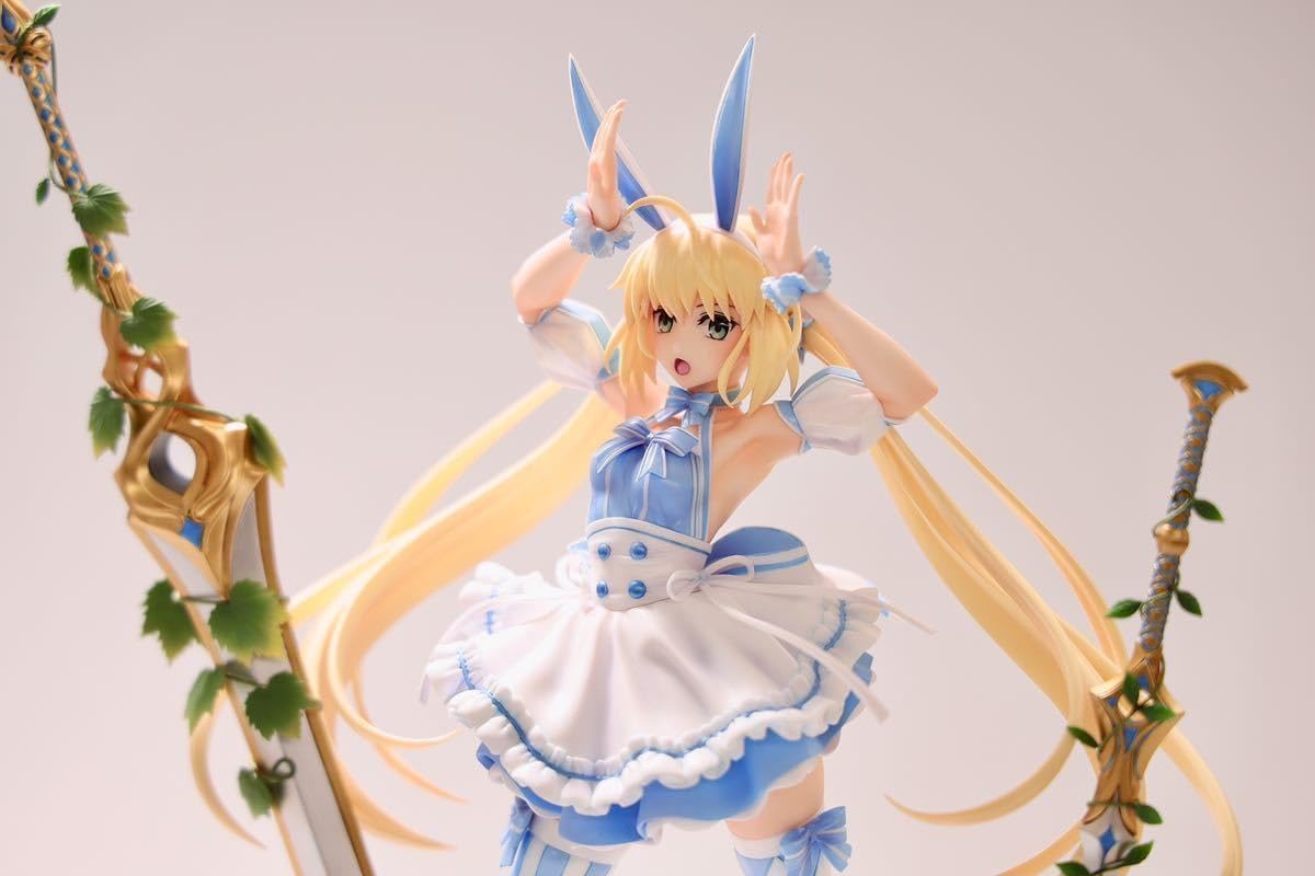 Amazon.co.jp: グリズリーパンダ 水着キャスターアルトリア(狂) FGO 