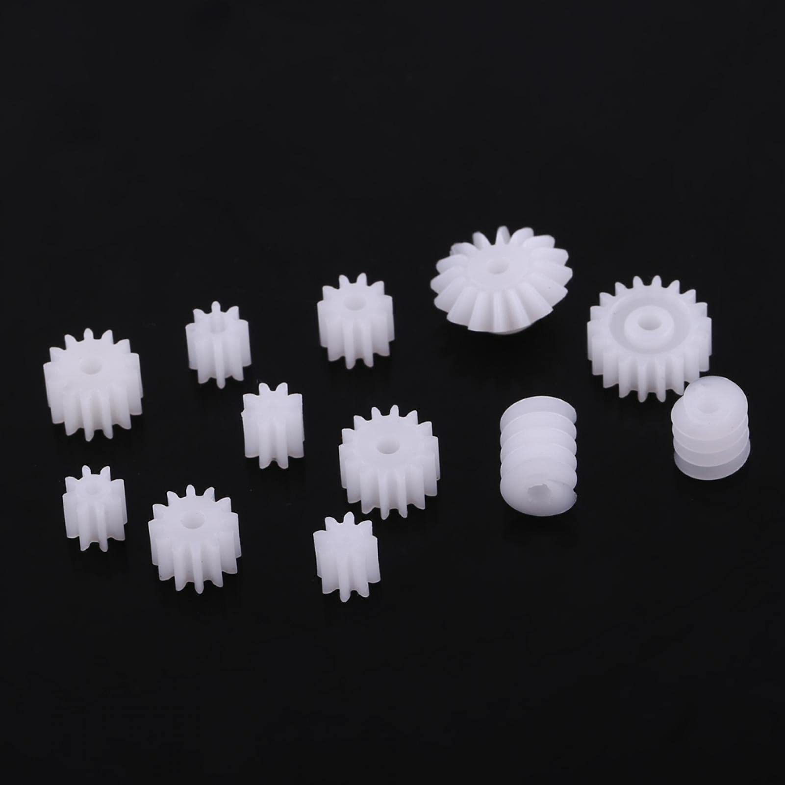 Liujaos 26pcs Shaft Gear 3.17MM/4MM Plastic Spindle Worm Gear Plastic Gear Motor Gears Spindle Gear Small Parts for DIY Model Technology Cars
