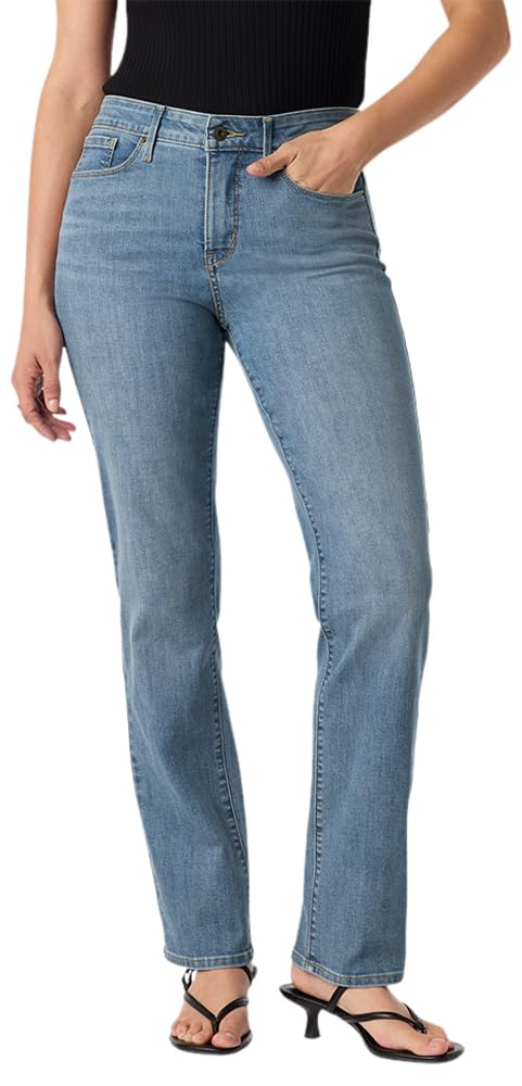 Signature by Levi Strauss & Co. Gold Women's Curvy Straight Jean