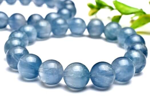 ヤオガンシャン⭐︎ラビットヘアーフローライト⭐︎「萌葱色」 ヤオガンシャン⭐︎ラビットヘアーフローライト⭐︎「萌葱色」