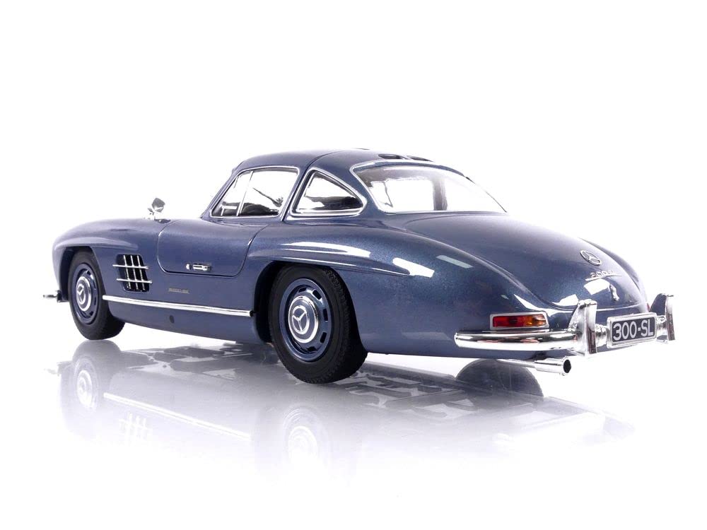 Amazon.com: Minichamps 1955 MB 300 SL W198 Light Blue