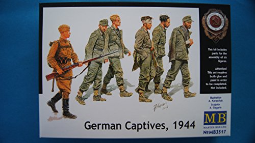 Master Box German Captives 1944 (5 and 1 Russian Soldier) miniatura 1