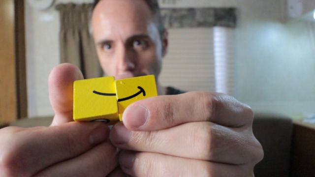 Best Expression Puzzle Game? | Wooden Block Face Puzzle Game