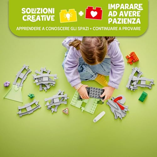 DUPLO Town Pack di Espansione Tunnel e Binari Ferroviari - Gioco Didattico con 10 Pezzi di Rotaie, Scambio a 2 Vie e Mattoncino Interattivo - Regalo per Bambini e Bambine da 2 Anni in su - 10425 - Lego - Immagine 2
