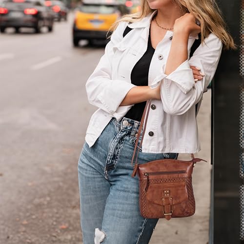 Image of Oak Leathers Leather Crossbody Bag For Women With Adjustable Sling Strap - Medium Size Crossover Shoulder Handbag Purse