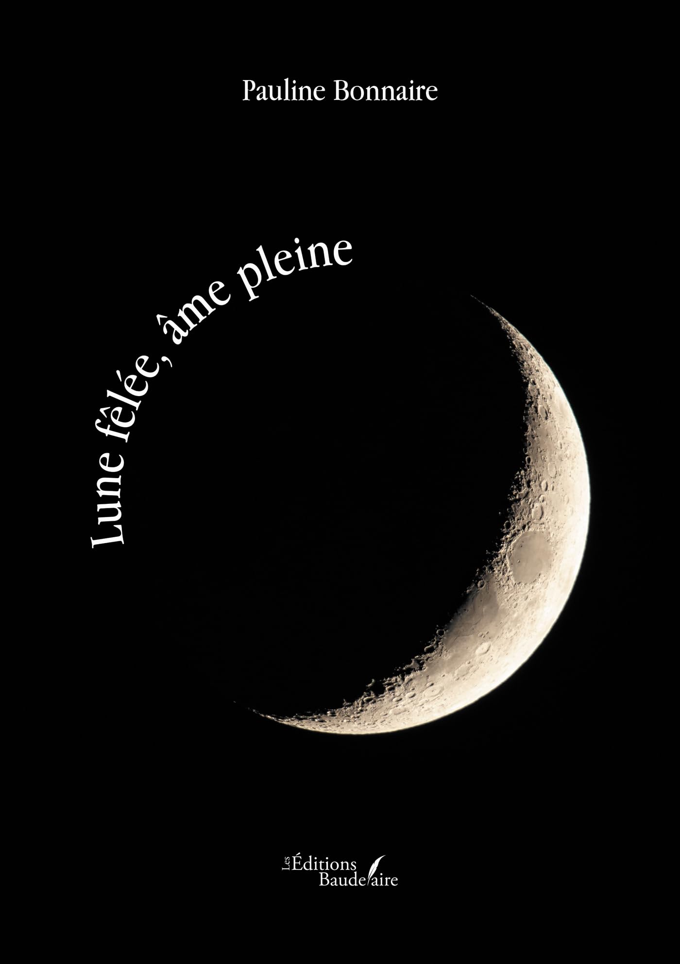 Lune fêlée, âme pleine
