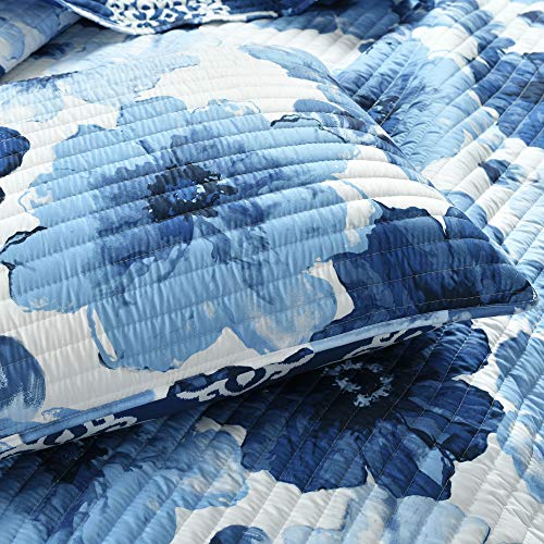 Image of Lush Decor Leah Reversible Floral Quilt Set, 3 Piece Set, King, Navy & White - Watercolor Botanical - Cottage Core - French Country Decor- Bedding Queen Size