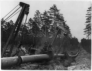 HistoricalFindings Photo: Laying a Pipeline,Near Minsk,Belarus,Russia,1960,Equipment,Trees