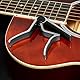 TIGER Einhand - Triggercapo, Universal-Gitarrencapo für Akustische Gitarre, Klassische Gitarre, E-Gitarre und Bassgitarre. Leichte Handhabung - Chrome -