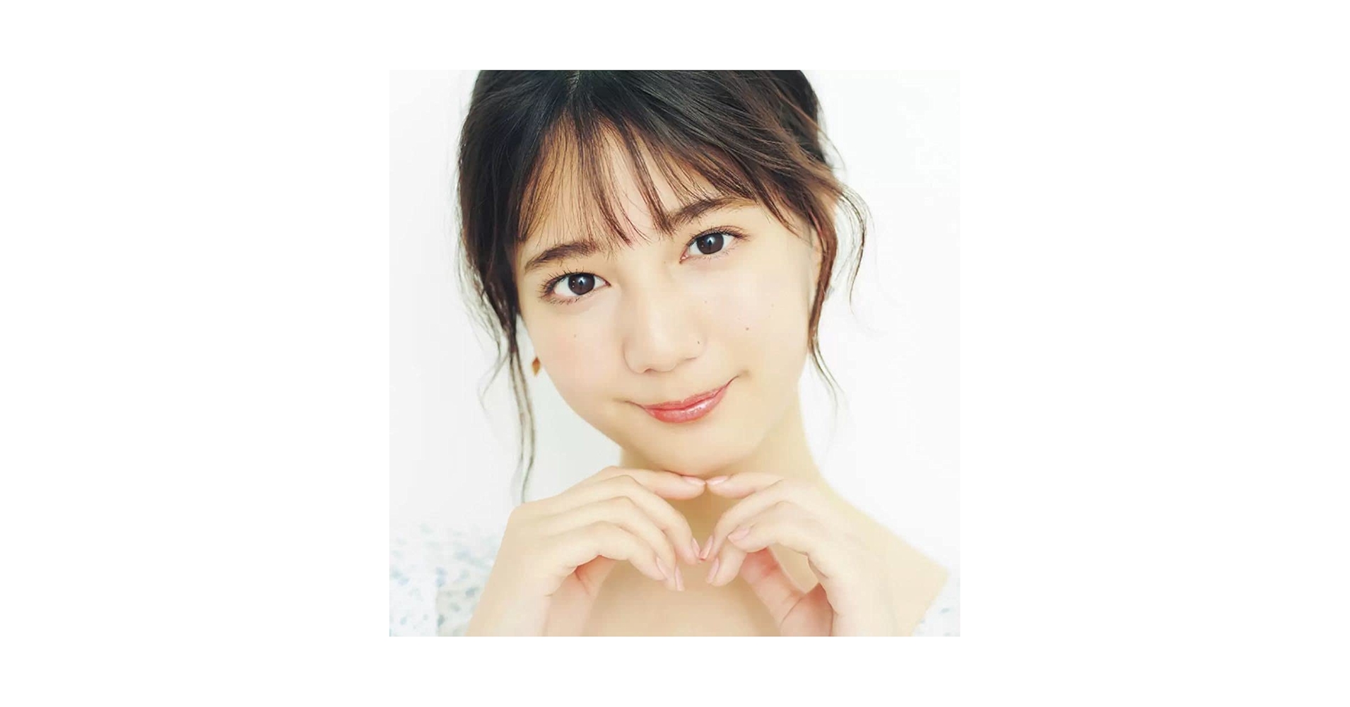 日向坂写真集詰め合わせ 日向坂46写真集 日向撮 VOL.01 | 日向坂46 |本 | 通販 | Amazon