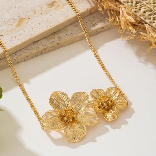 Gold Flower Necklace for Women Chunky Gold Floral Pendant Necklace Statement Flower Choker Jewelry for Women3