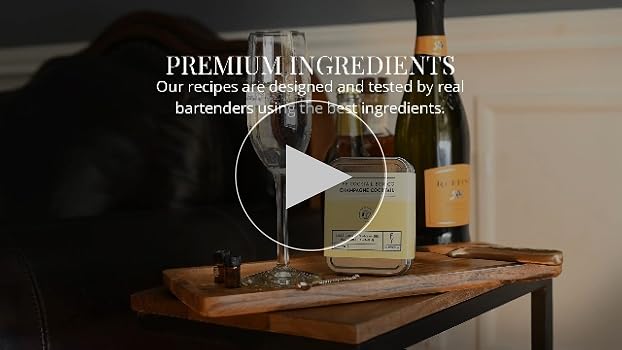 洋書 Cocktails The Present From The Past The Old Fashioned: An Essential Guide to the Original