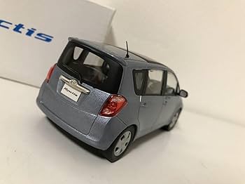 1/30 非売品 トヨタ ラクティス カラーサンプル ミニカー 白 Amazon | 1/30 ミニカー 初代ラクティス Ractis 非売品 カラー