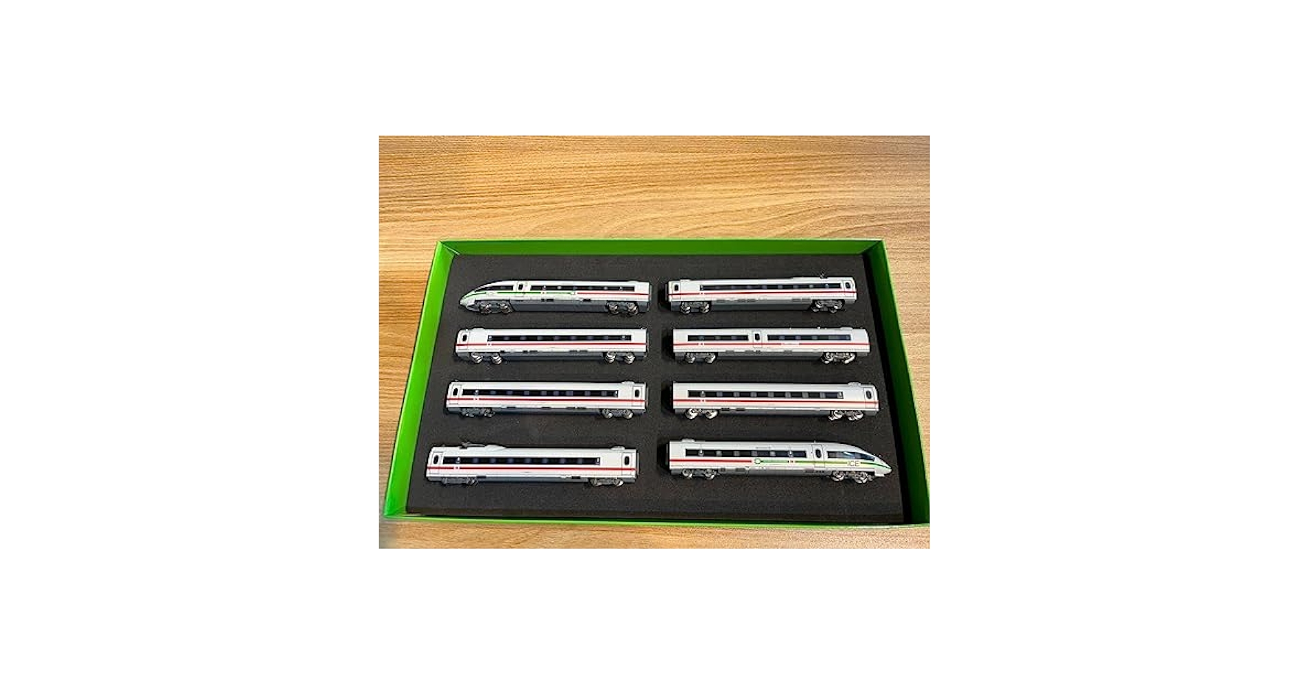 TRIX ARNOLD Nゲージ 荷物車x8 TRIX せつなく ARNOLD Nゲージ 荷物車x8 - 鉄道模型