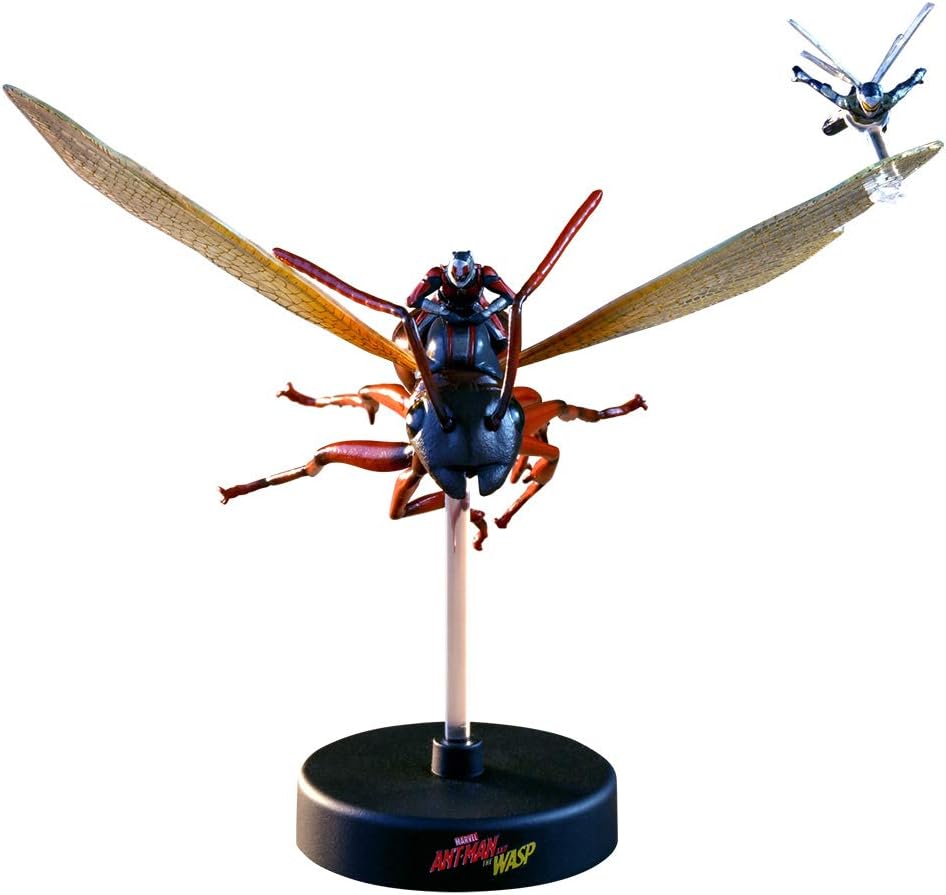 Hot ToysAnt-Man On Flying Ant and The Wasp Movie Masterpiece