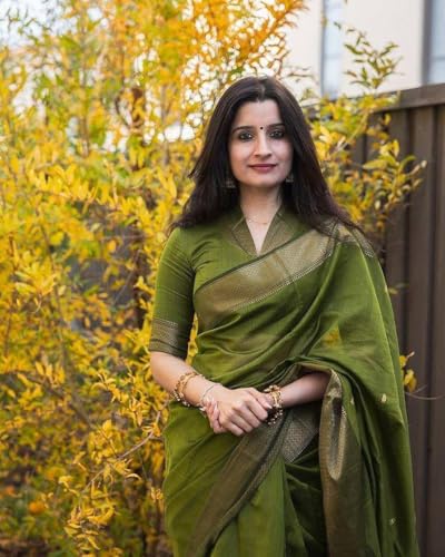 Image of Women's Cotton Woven Soft Sarees With Attach Blouse Piece.