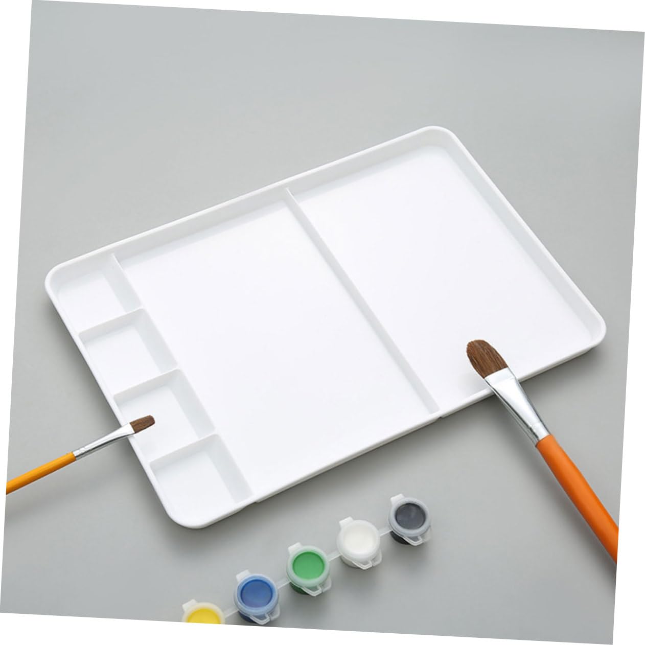 Palette Plastique Multi-Fonction Compartiments pour Peinture Aquarelle et Pastel Plateau Léger et Compact pour Artistes et Bricolage