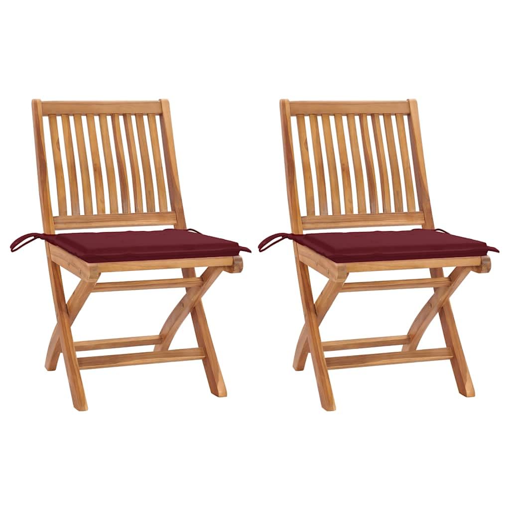 Chaise de jardin pliante en teck pour gagner de l'espace sur un petit balcon ensoleillé