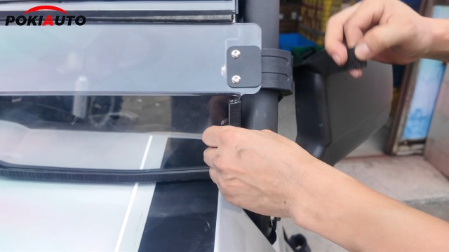Watch Installation of flip up windshield for kawasaki mule pro mx