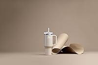 Vista 360 de STANLEY Quencher H2.0 Vaso Térmico con asa y pajilla, 64 onzas, tapa Flowstate de 3 posiciones, gran capacidad para viajes y deportes, vaso de acero