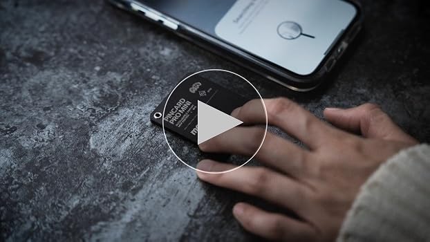 Amazon.co.jp: MOMAX 紛失防止タグ カード 【充電式】 忘れ物