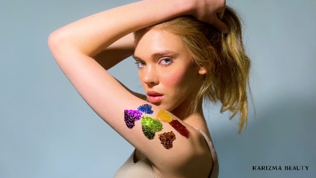 KARIZMA Love is Love. 6 X 10g Chunky Face Glitter on Amazon Live