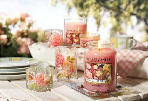 Yankee Candle Yankee Candle Duftkerze Housewarmer Fresh Cut Roses 623g