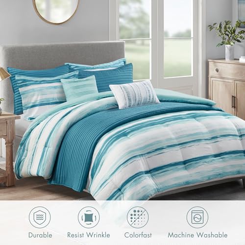 Image of Madison Park Marina Comforter Quilt Combo Set - Modern Luxury Design, All Season Down Alternative Bedding, Matching Shams, Decorative Pillows, King /Cal King(104 inchx92 inch), Aqua 8 Piece