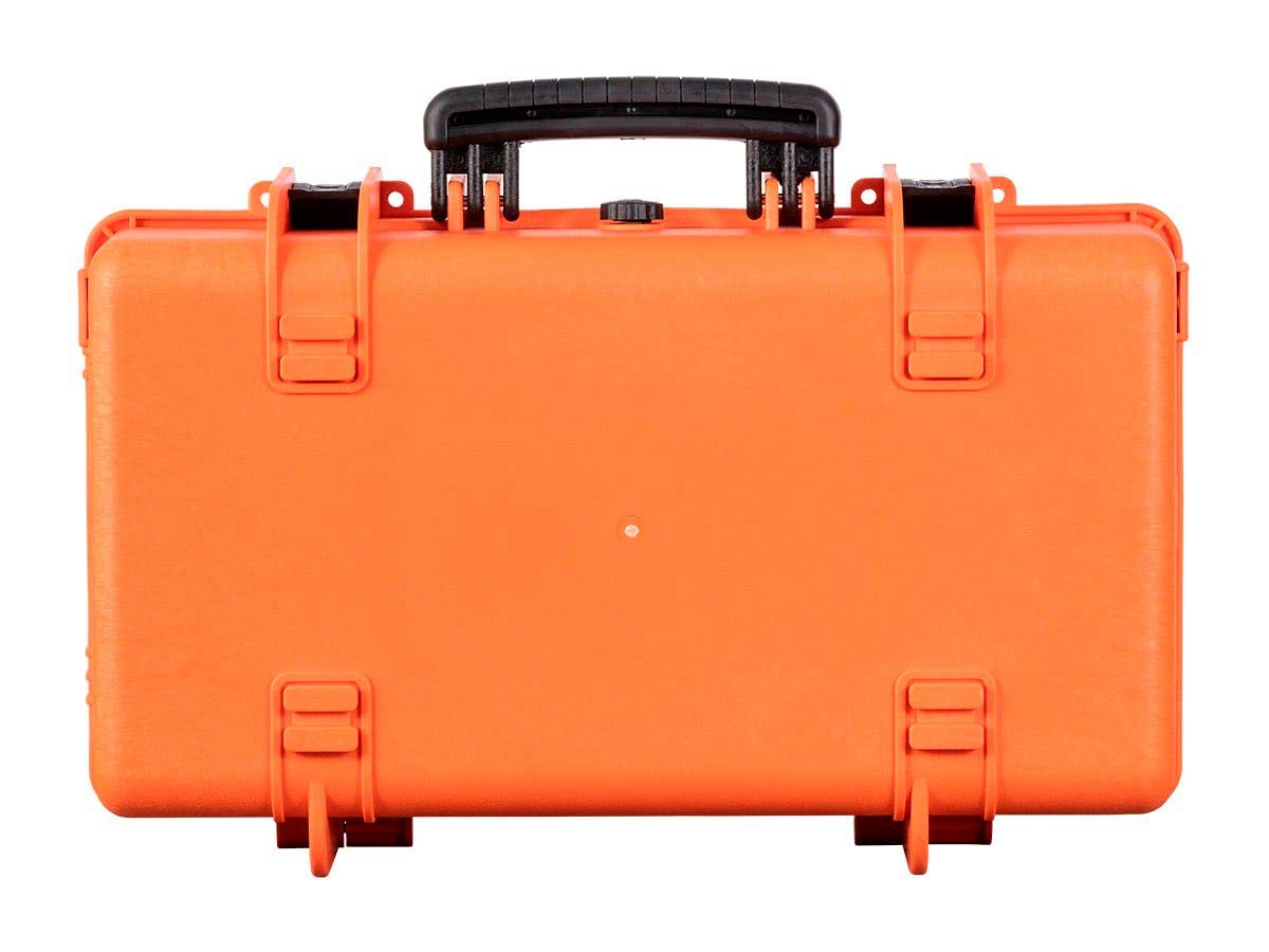 Monoprice Pure Outdoor Collection - Funda rígida Resistente a la Intemperie de 56 x 35 x 20 cm, con Espuma Personalizable, a Prueba de Golpes, IP67, Material Resistente a los Rayos Ultravioleta y a
