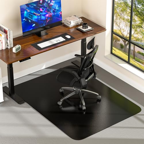 Black Plastic Floor Mat for Gaming