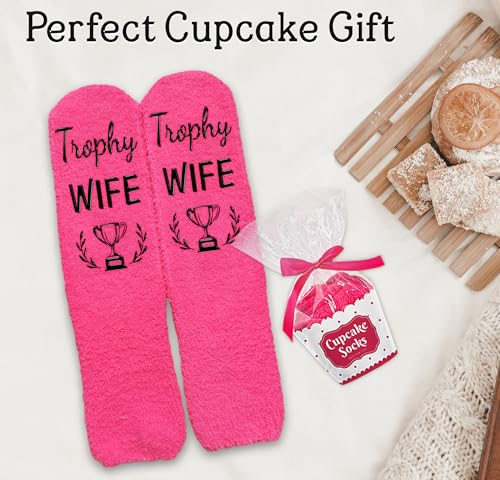 Image of VICRAZY Father Day Gifts for Husband, Dad, Grandpa, Men - First Mother's Day for Pregnancy Mom, Wife - Funny Bigfoot gifts