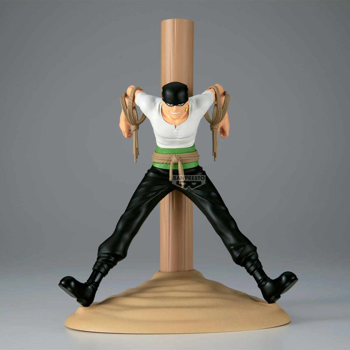Banpresto - One Piece - Pirate Hunter Zoro FL Figure