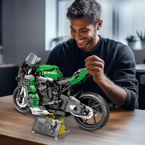 Image of Reobrix Motorcycle Building Set for Adults, 1:5 Scale Technical Motorbike Model Kit with Display Stand, 2088 PCS Large Bike Building Blocks for Home Office Decor, Gift for Motorcycle Fans 14+