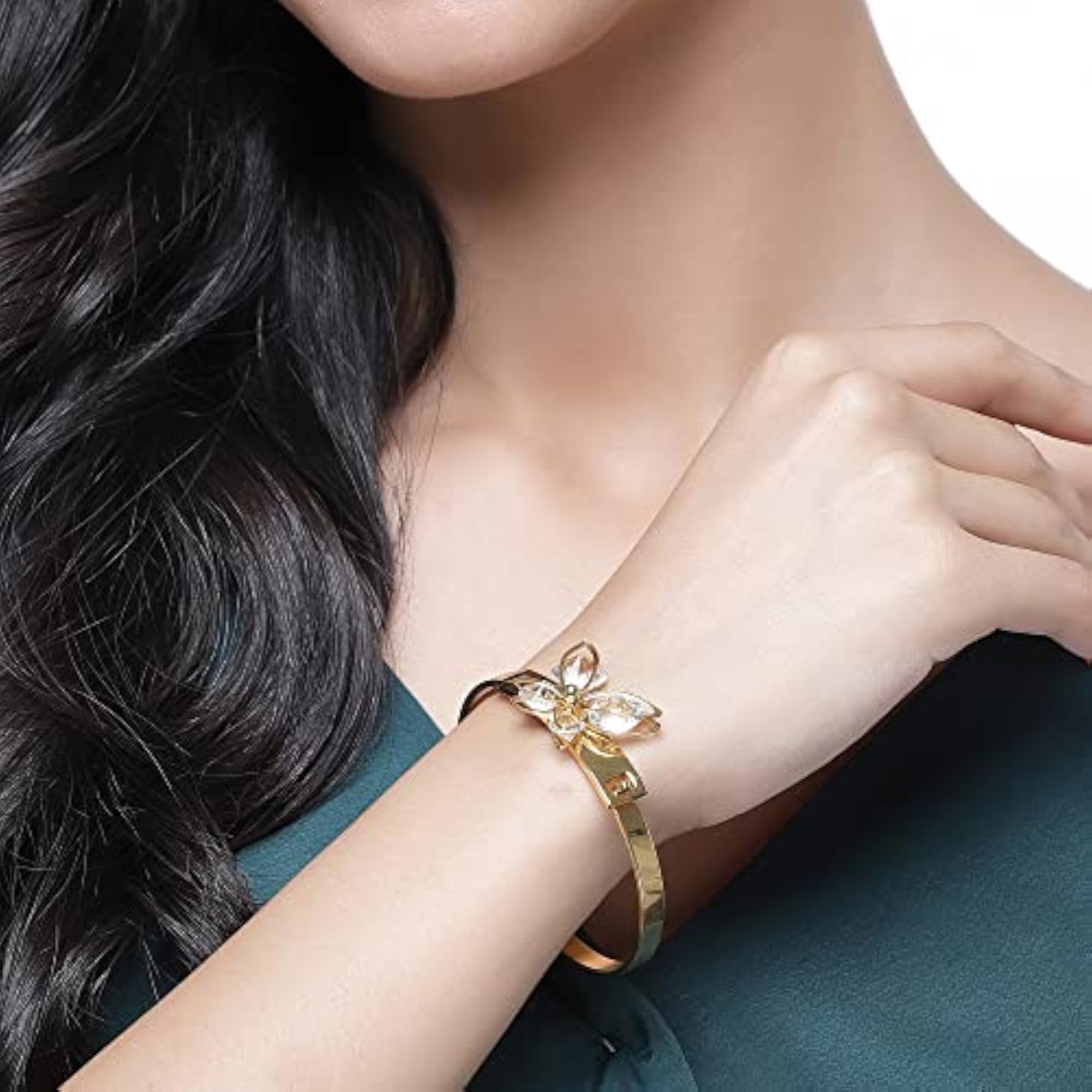 Gold-Plated Bangle Style Bracelet with American Diamond (Design 6)