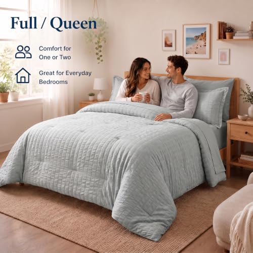 CozyLux Queen Comforter Set, 7 Pieces Light Grey Seersucker Bed in a Bag by CozyLux - Used condition - Image 6