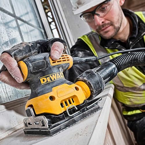 DEWALT DWE6411-GB 240 V 1/4 Sheet Orbital Sander - Yellow/Black 5 DEWALT DWE6411-GB 240 V 1/4 Sheet Orbital Sander - Yellow/Black - Image 5