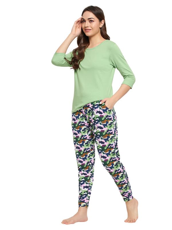 Image of Clovia Women's Cotton Printed Top & Pajama Set