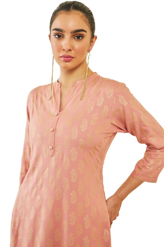Image of Soch Womens Rayon Paisley Foil Print Straight Kurta with Pocket