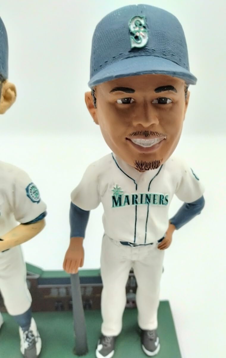 Amazon.co.jp: イチロー＆ケングリフィーJr ボブルヘッド