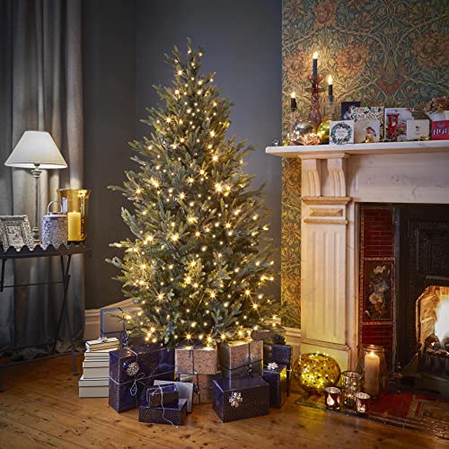 Celebright Sapin de Noël pré-éclairé Carolina 1,8 m - Épicéa Norvège réaliste avec 250 LED blanches vintage - 2288 embouts en polyéthylène et PVC - Base en métal pliable Cover