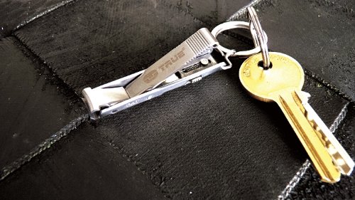 True Utility Slim Clips Key Ring Slim Nail Clippers, Stainless Steel #TOP6