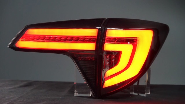 ホンダ　ヴェゼルRU系テールランプ Amazon | ヴェゼル RU型 テールランプ テールライト シーケンシャル