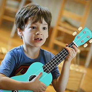 Pomaikai Ukulélé soprano avec housse de rangement de 53,3 cm pour enfants les étudiants et les débutants Soprano bleu clair - Les Beatles, Paul McCartney, John Lennon, RIngo Starr, George Harrison Pomaikai Ukulélé soprano avec housse de rangement de 53,3 cm pour enfants les étudiants et les débutants Soprano bleu clair – Image 6