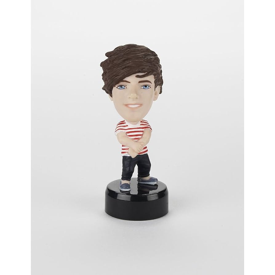 One Direction ルイトムリンソン ミニフィギュア One Direction Mini Figura Louis : Amazon.com.mx: Juguetes y