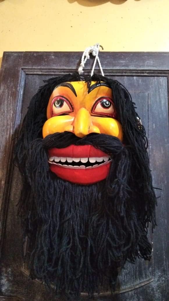 SRILANKAN TRADITIONAL MASK Sri Lanka hand Made Wooden Mask | Home decoration or Wall deco and Gif